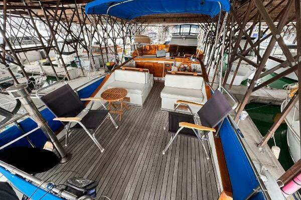 Lady Helen 34ft CHB Yacht For Sale