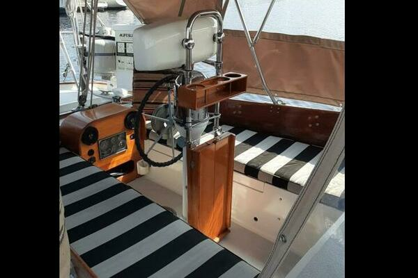 Photo of the 1967 Pearson Invicta