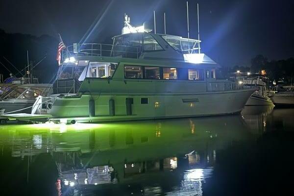 74ft Hatteras Yacht For Sale