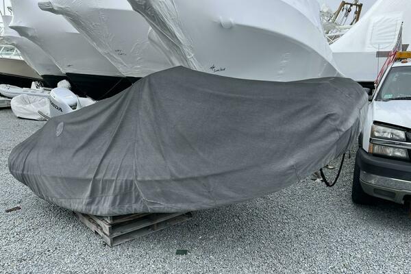 74ft Hatteras Yacht For Sale
