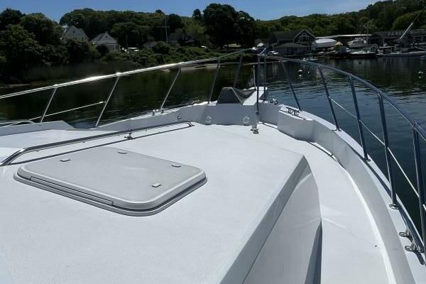 74ft Hatteras Yacht For Sale
