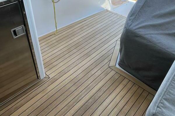 74ft Hatteras Yacht For Sale