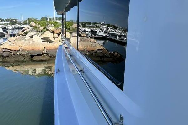 74ft Hatteras Yacht For Sale