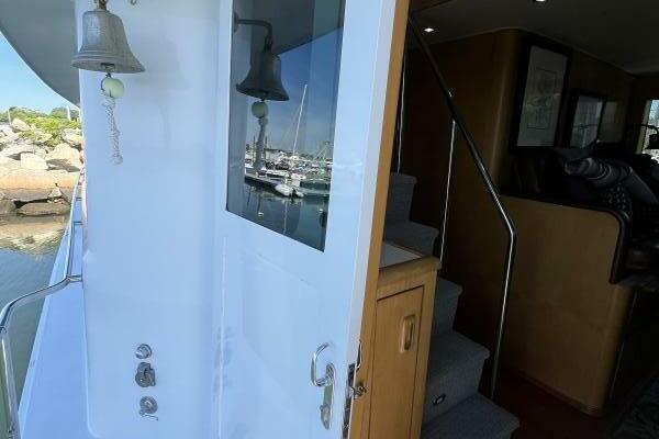74ft Hatteras Yacht For Sale
