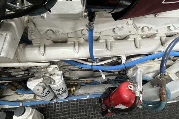 74ft Hatteras Yacht For Sale