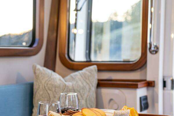 SeaPiper 37 Yacht For Sale