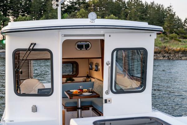 NEW BOAT HULL 16 37ft SeaPiper Yacht For Sale