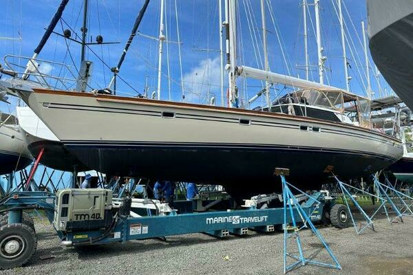 Photo of the 2003 Taswell 58 "Celebrate"