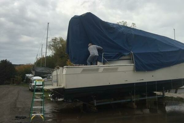38ft Bayliner Yacht For Sale