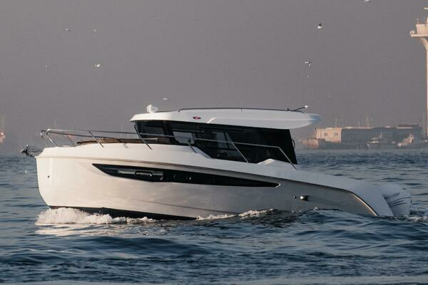 Photo of the 2023 Vento V30 HT Weekender