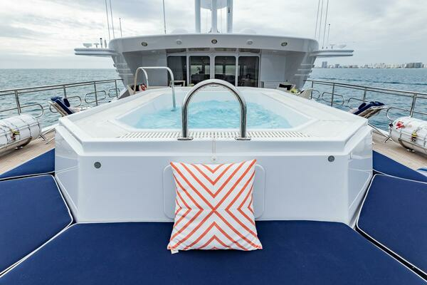 FOCUS 153ft North American Yachts and Shipbuilding Yacht For Sale