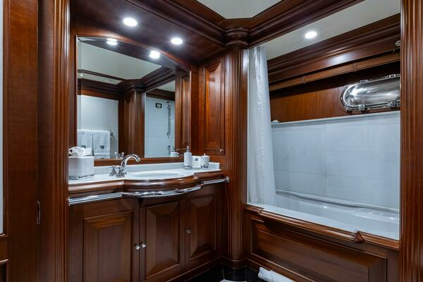 FOCUS 153ft North American Yachts and Shipbuilding Yacht For Sale