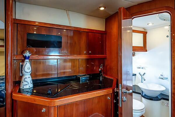 Uncharted 37ft Sunseeker Yacht For Sale