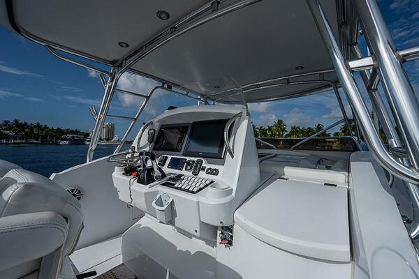 Uncharted 37ft Sunseeker Yacht For Sale