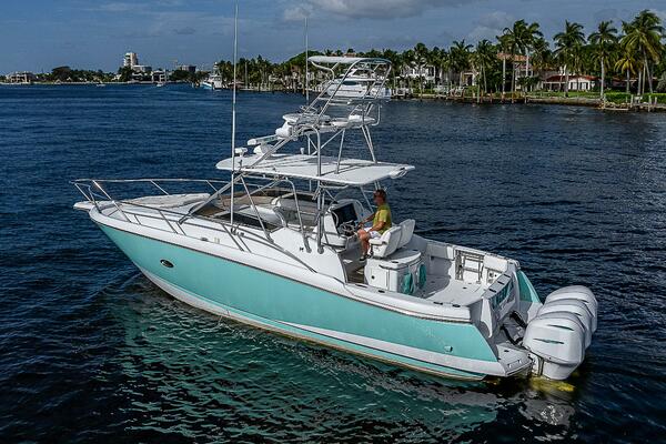 Uncharted 37ft Sunseeker Yacht For Sale