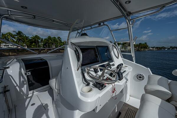 Uncharted 37ft Sunseeker Yacht For Sale