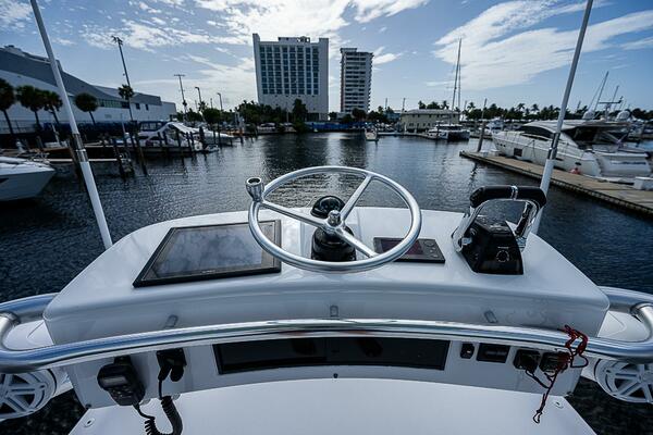 Uncharted 37ft Sunseeker Yacht For Sale