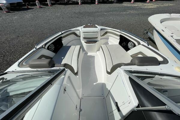 24ft Yamaha Boats Yacht For Sale