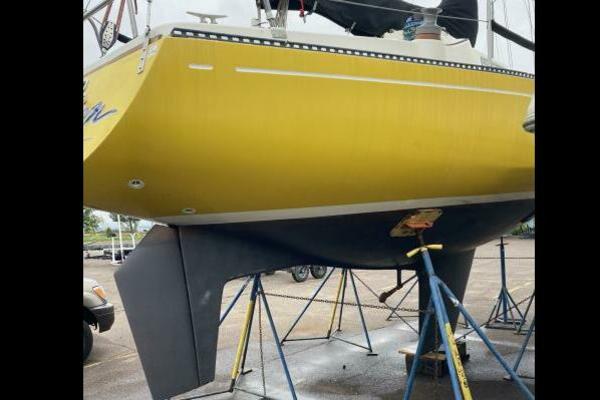 30ft Scampi Yacht For Sale