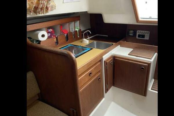 30ft Scampi Yacht For Sale