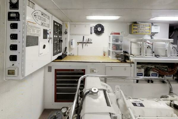 2004 Northern Marine 57