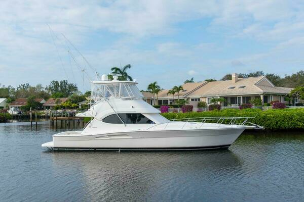 Photo of the 2004 Riviera 42 Convertible