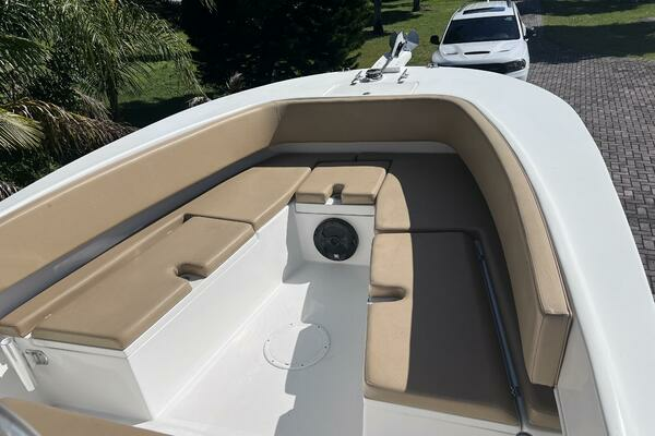 Photo of the 2022 Dusky 278 CENTER CONSOLE