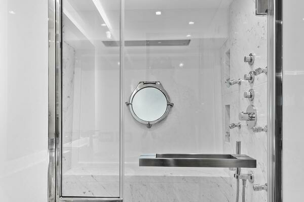 2021 Monte Carlo Yachts 76