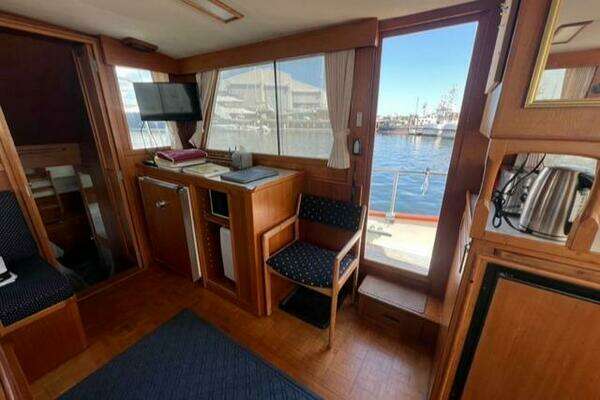 LAN MARA 42ft Grand Banks Yacht For Sale