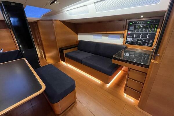 Photo of the 2016 Ice Yachts 62 evo "Sueño"