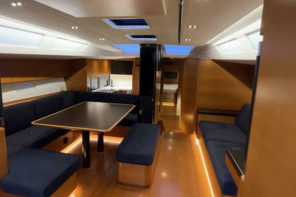 Photo of the 2016 Ice Yachts 62 evo "Sueño"
