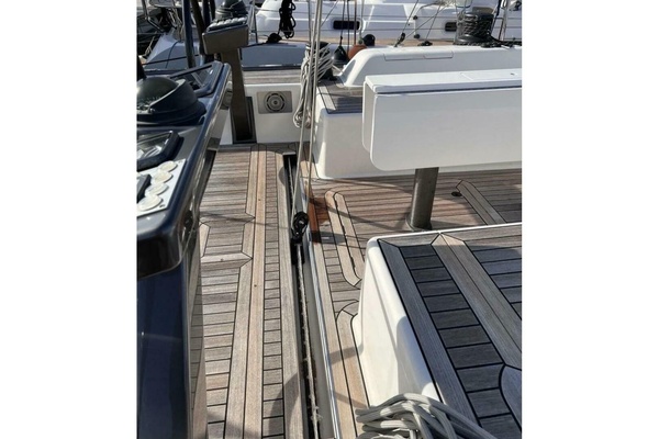SUENO 62ft Ice Yachts Yacht For Sale