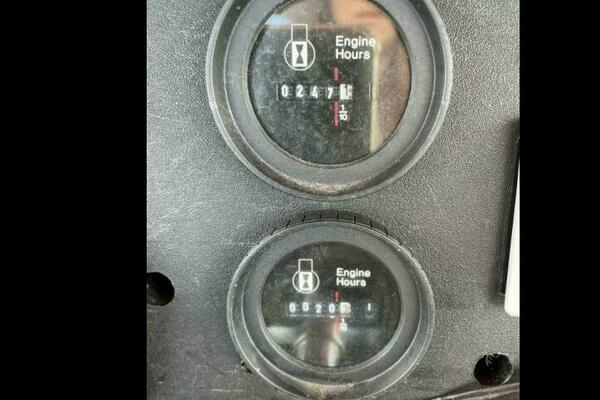 Photo of the 1997 Boston Whaler 