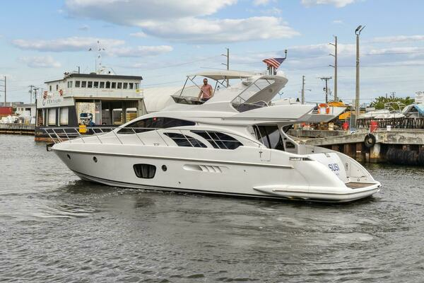 2005 Azimut 55