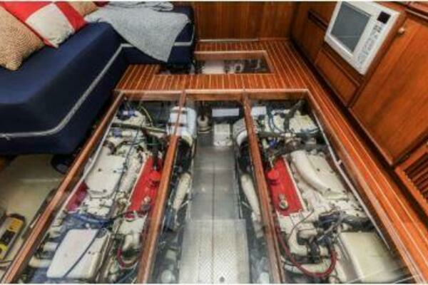 Photo of the 1977 Hatteras 56 SeaKeeper "Hank"