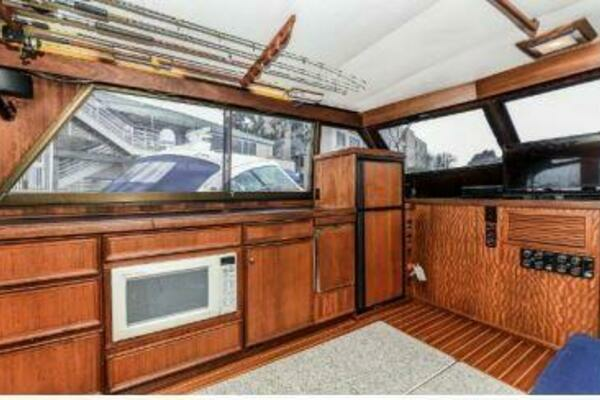 Photo of the 1977 Hatteras 56 SeaKeeper "Hank"