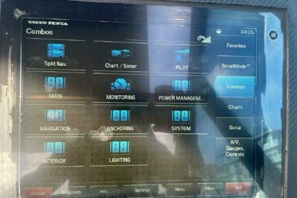 Evo 43 Yacht For Sale