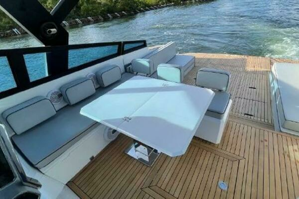 Evo 43 Yacht For Sale