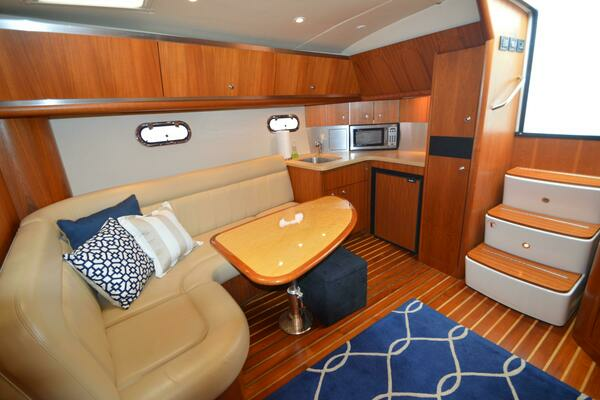 Tiara Yachts 3600 Sovran Yacht For Sale