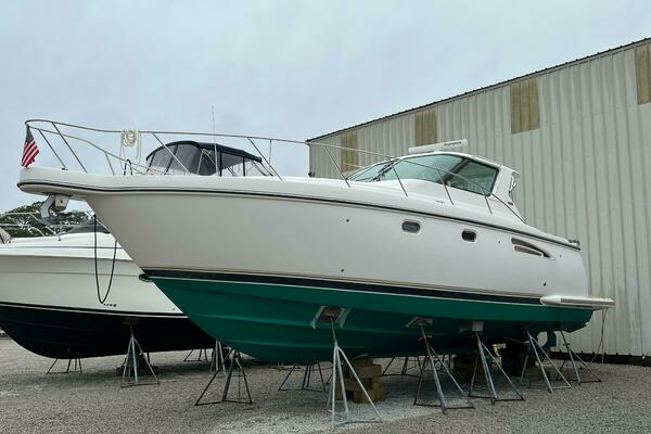 Tiara Yachts 3600 Sovran Yacht For Sale