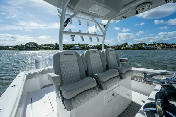 2021 Front Runner 36