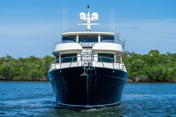 Photo of the 2013 Marlow Explorer Enclosed Bridge (CB) "PIVOT"