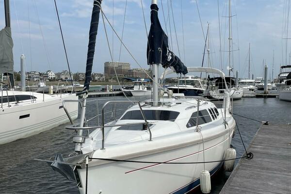 Journey 29ft Hunter Yacht For Sale