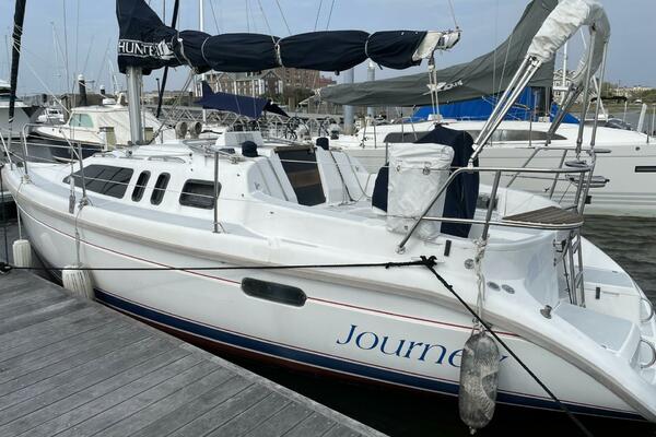 29 ft Hunter 1995 295 Journey North Kingstown Rhode Island United States 29900