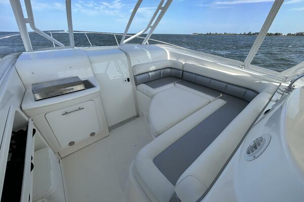 2013 Everglades 350LX 
