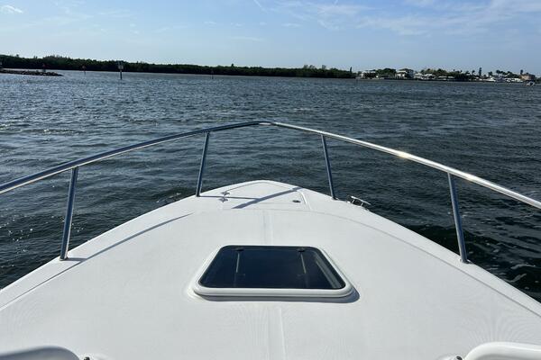 2013 Everglades 350LX 