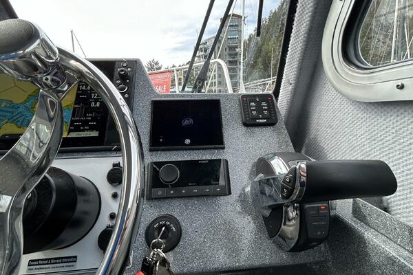 Laura s Boat 22ft KingFisher Yacht For Sale