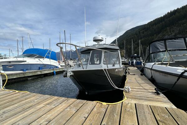 Laura s Boat 22ft KingFisher Yacht For Sale