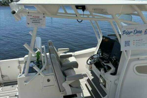 328 sea Fox Commander 32ft Sea Fox Yacht For Sale