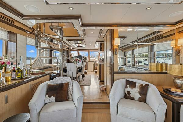 2010 Ocean Alexander 85